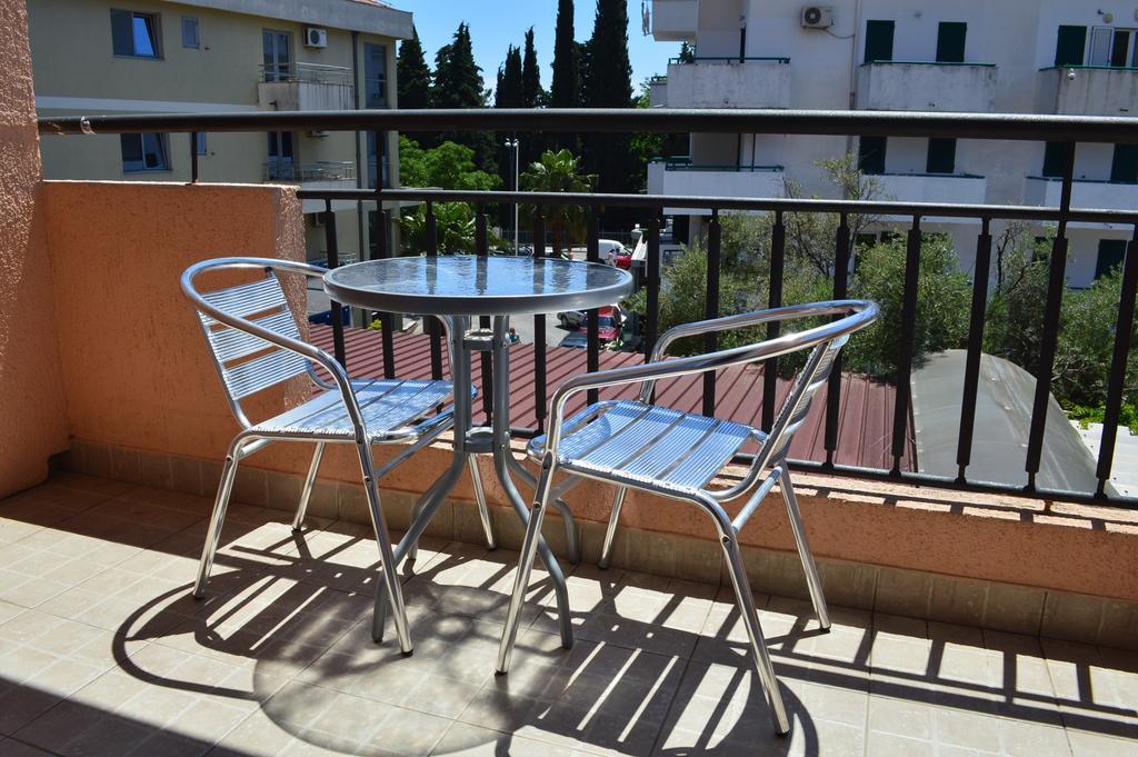 Hotel Kangaroo Budva Bagian luar foto