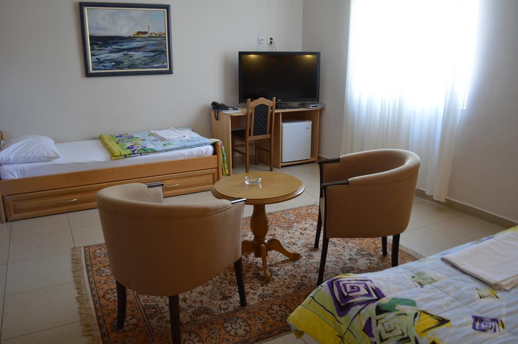 Hotel Kangaroo Budva Bagian luar foto