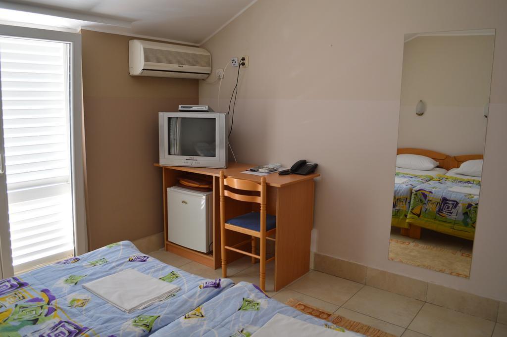 Hotel Kangaroo Budva Bagian luar foto