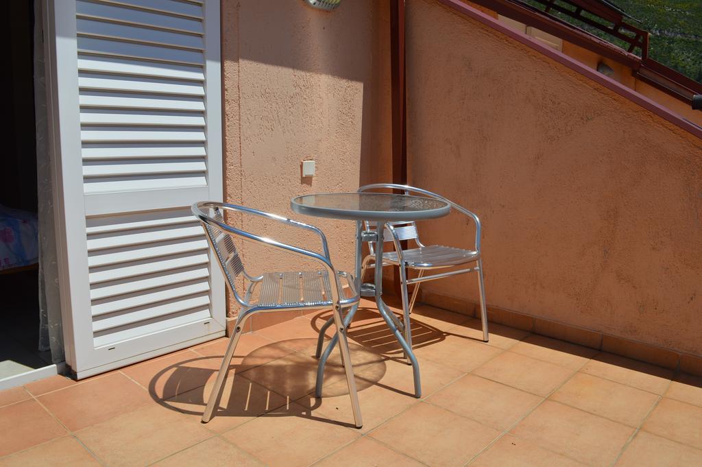 Hotel Kangaroo Budva Bagian luar foto