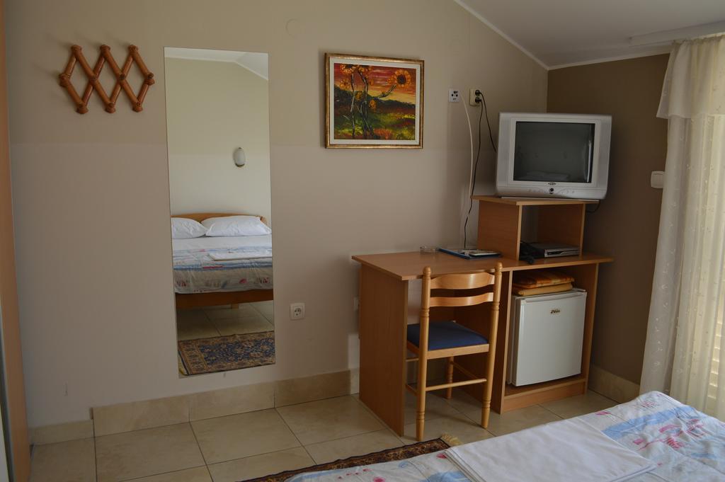 Hotel Kangaroo Budva Bagian luar foto