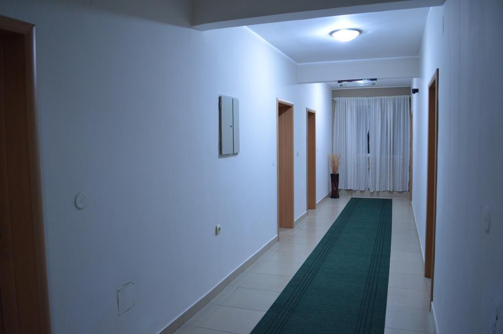 Hotel Kangaroo Budva Bagian luar foto