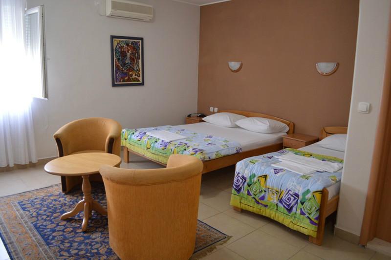 Hotel Kangaroo Budva Bagian luar foto